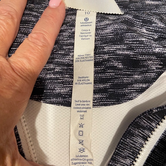 Lululemon Athletica Jacket - Picture 6 of 6